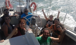 Alquilar un barco de vela en costas de Cádiz 8h
