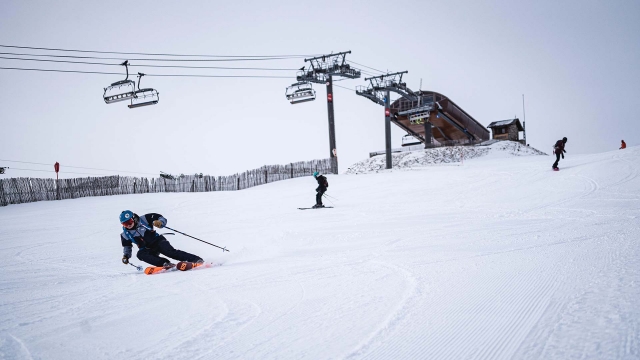  在 Vallnord 学习滑雪 
