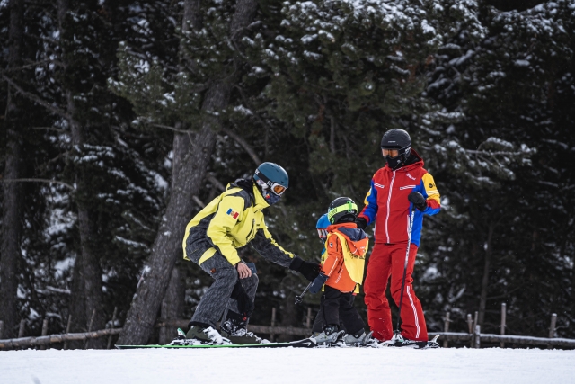  Ski lessons for the little ones