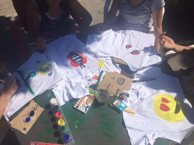  Unsere T-Shirts dekorieren 