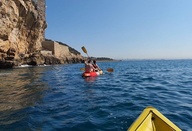  Un paysage maritime en kayak