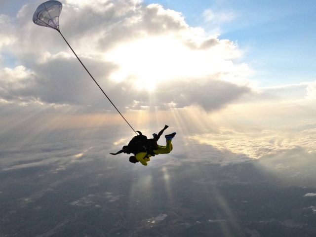 Skydiving on the Costa de Azahar, 