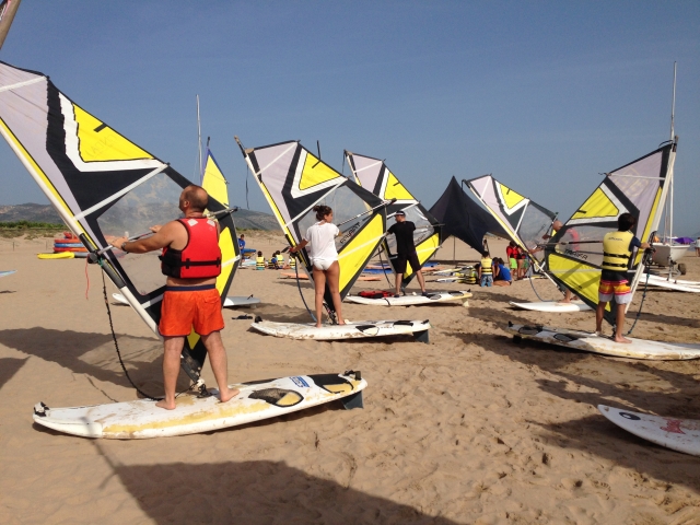  Preparati per andare in windsurf 