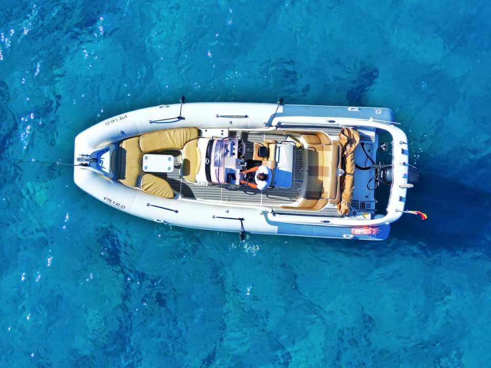  Rent a ship with pattern
