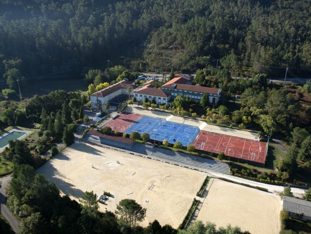  Ausblicke auf das Cemar-Hotel 