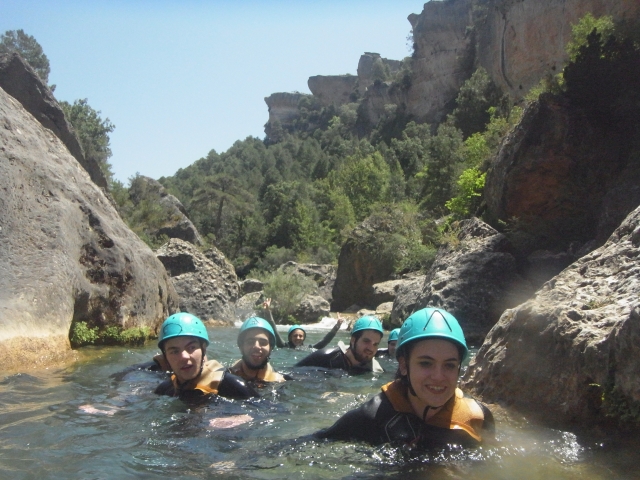 En el río