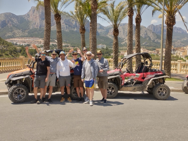  Bachelor party in a buggy 