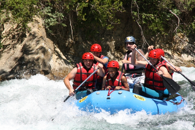  Rowing the raft