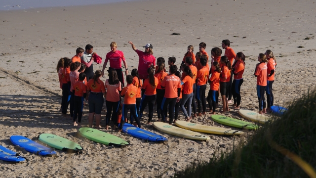 Surfkurs mit professionellen Surfern 