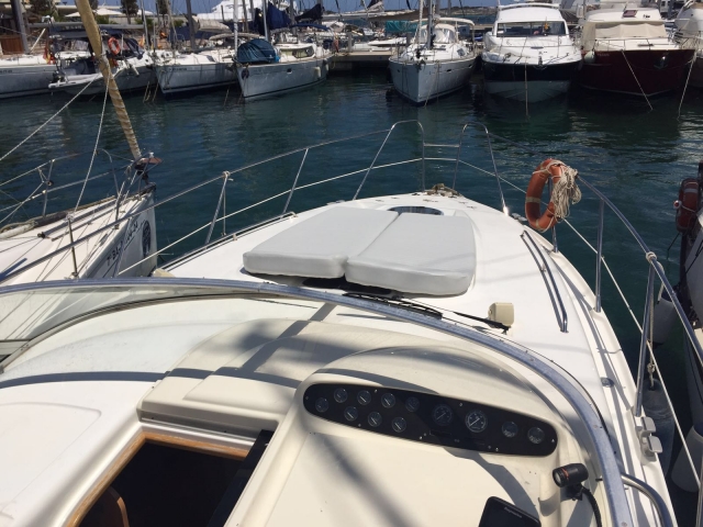  You will enjoy the views from the bow 