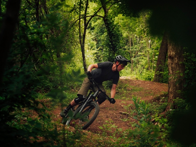 Descendiendo la montaña en ebike