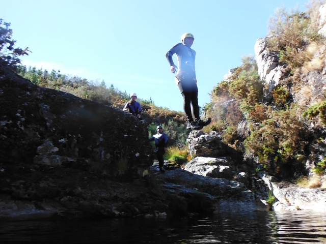  Jumps of up to six meters