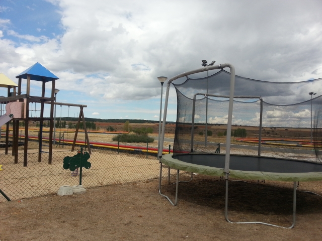 Parque infantil en Fresno de la Fuente