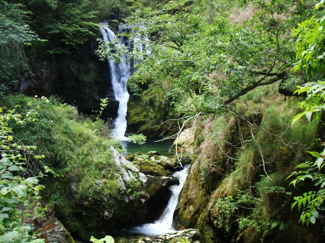  Cascate del Parco Redes 