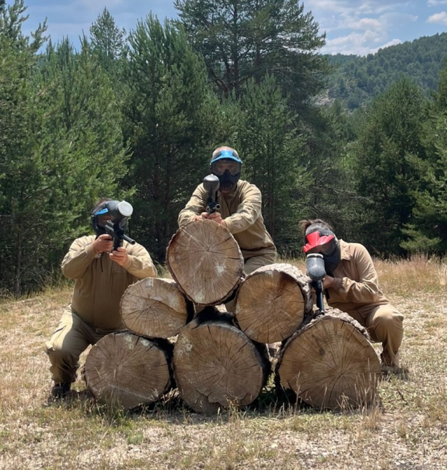 Gotcha en los Montes Universales, 100 bolas