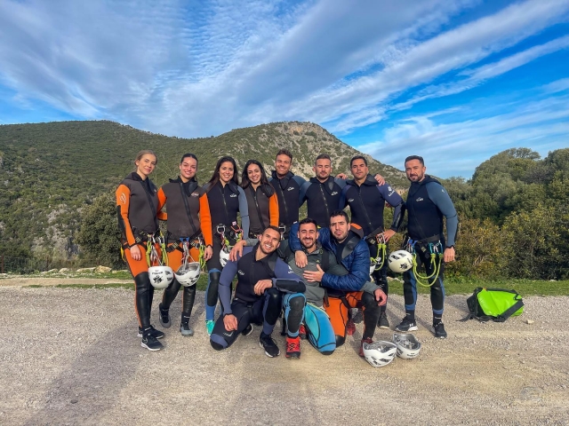 Grupo de aventureros en Algodonales