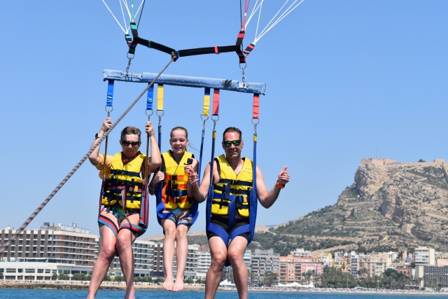  Parasailing Erfahrung in Torrevieja