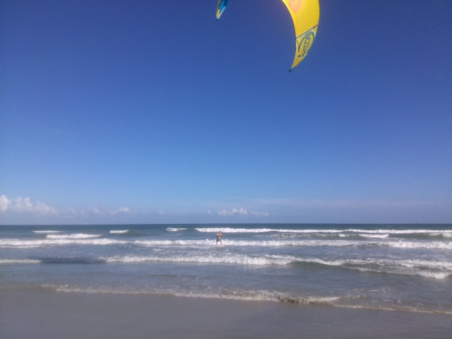 Kitesurf en el arenal
