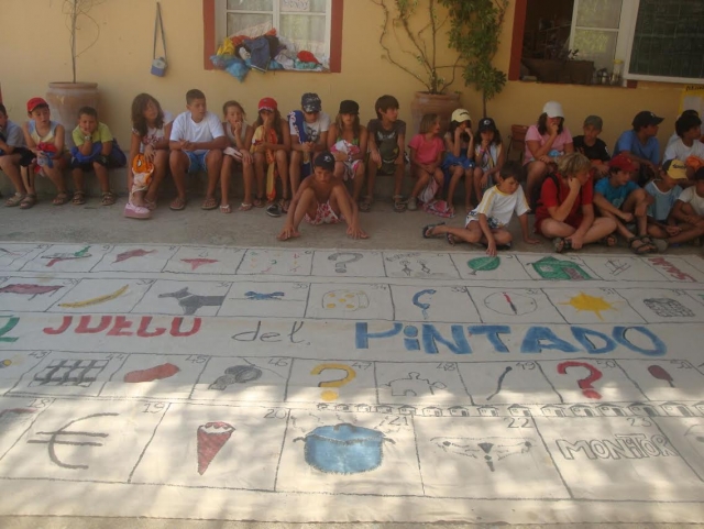  Banner with drawings 