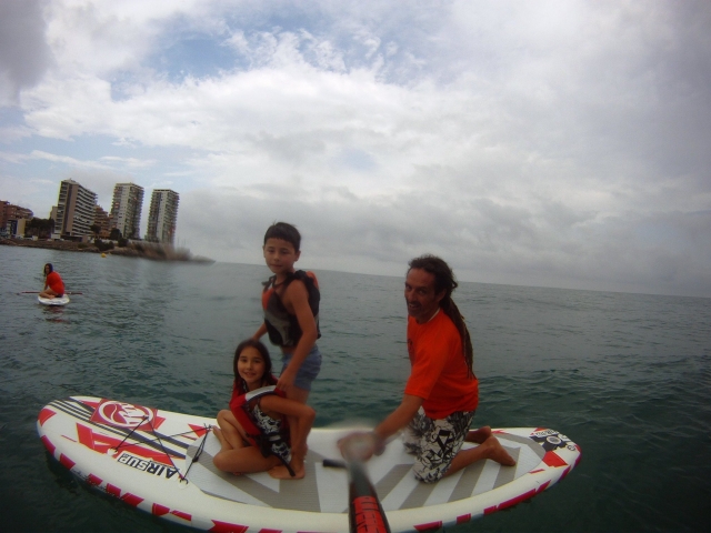 Peques en paddle surf