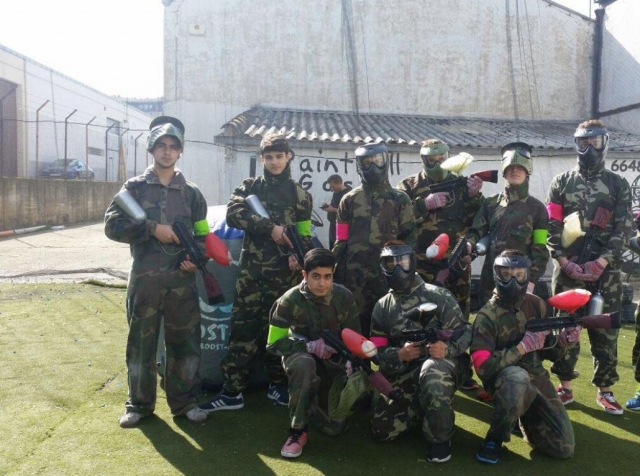 Con la squadra di paintball 
