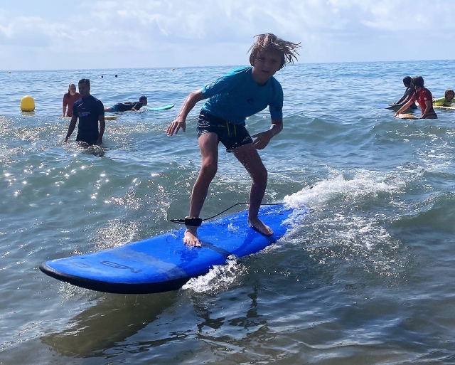 Surfeando las olas
