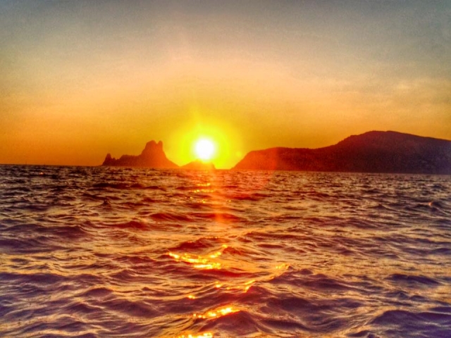  Sonnenuntergang auf See