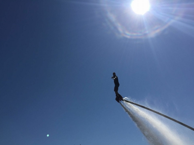  Voler avec le flyboard