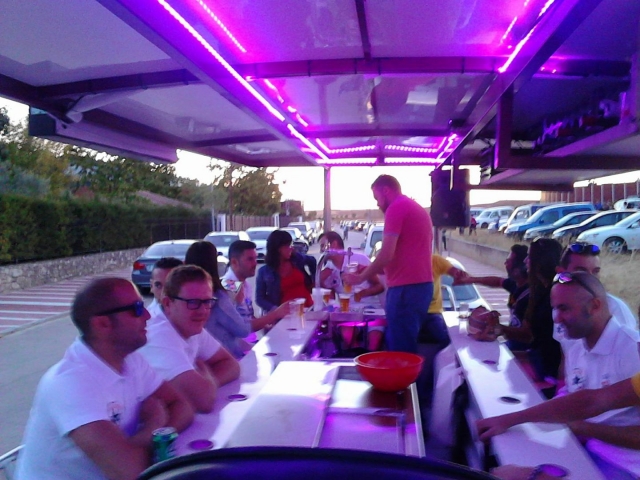 Fiesta en el vehículo