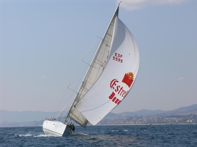  Voilier en Méditerranée