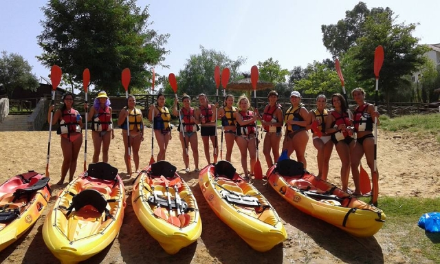Con i kayak 