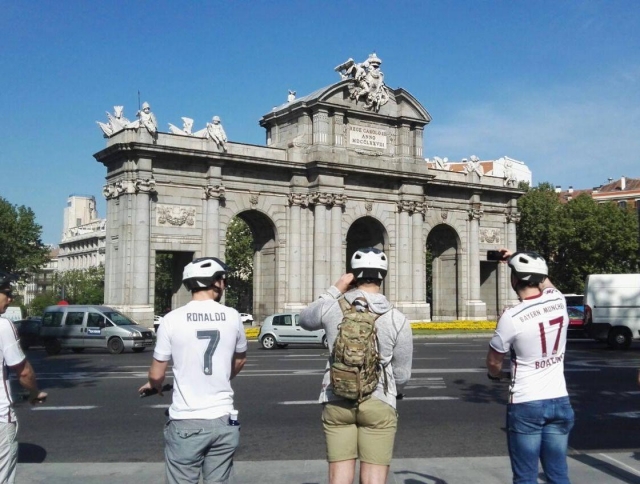  Segways na Puerta de Alcala 