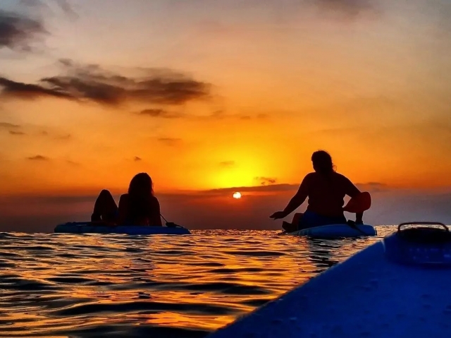 Navega sobre la tabla de paddle board