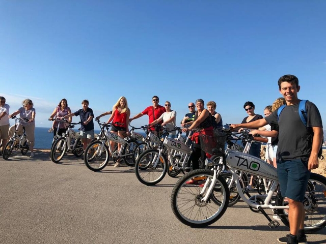  Grupo de ciclistas 