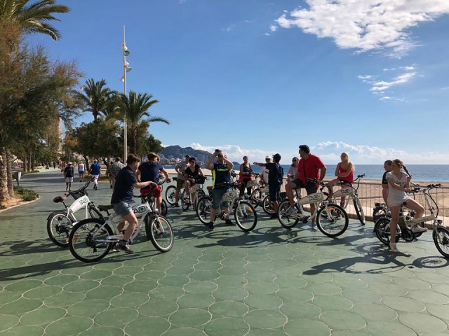  Passeio por Benidorm de bicicleta elétrica