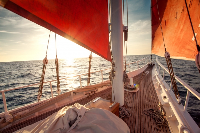  Boat deck 