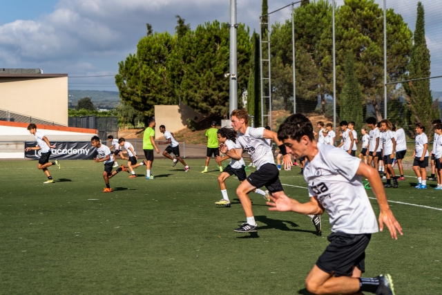 Aprende nuevas técnicas de fútbol en Valencia