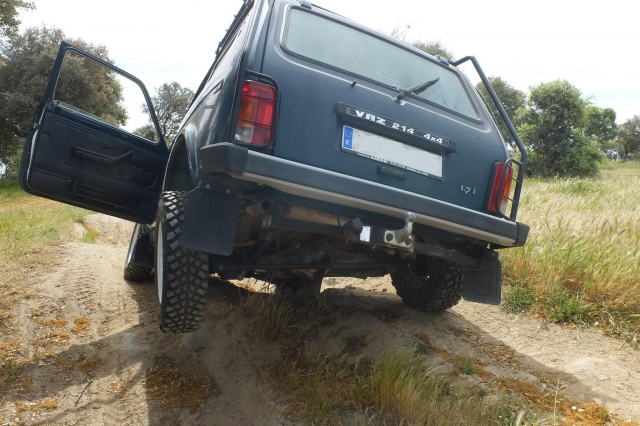  Overcoming the unevenness with a 4x4 