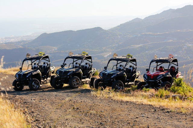 Visita el lago de Istán en buggy 