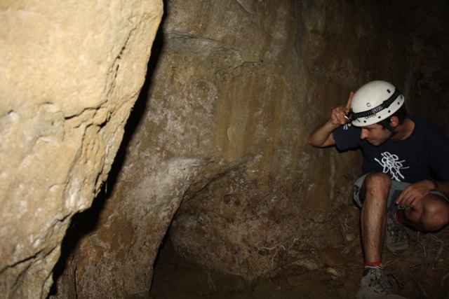 Entering the cave 