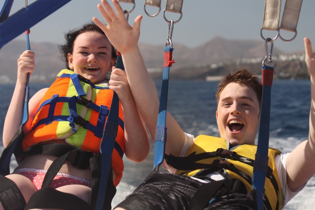 Emocionante parascending