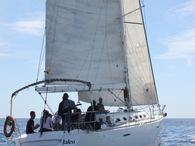  Barco à vela em Barcelona 