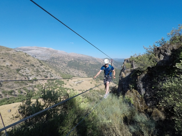 Puente tibetano en Atajate