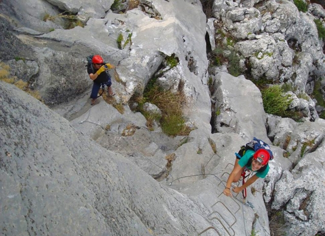 Sessão via ferrata 
