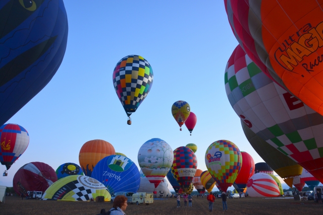  Concentrazione di mongolfiere 