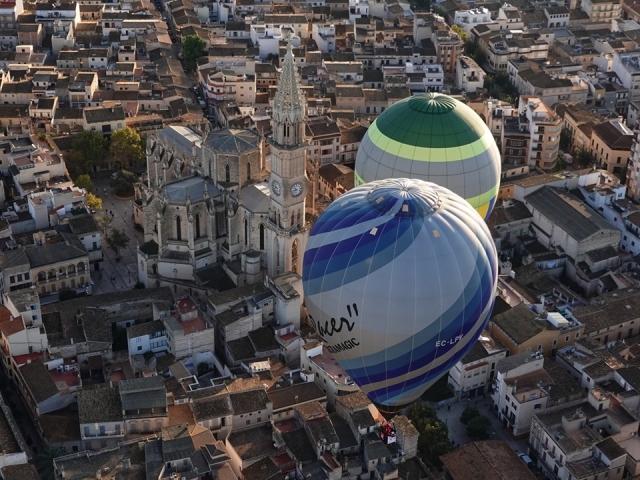  Ballons im Zentrum von Mallorca 