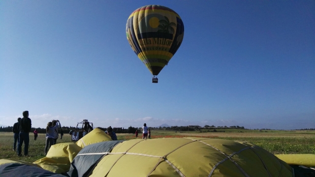 Globo despegando
