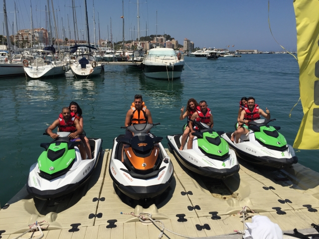  Groupe de motos