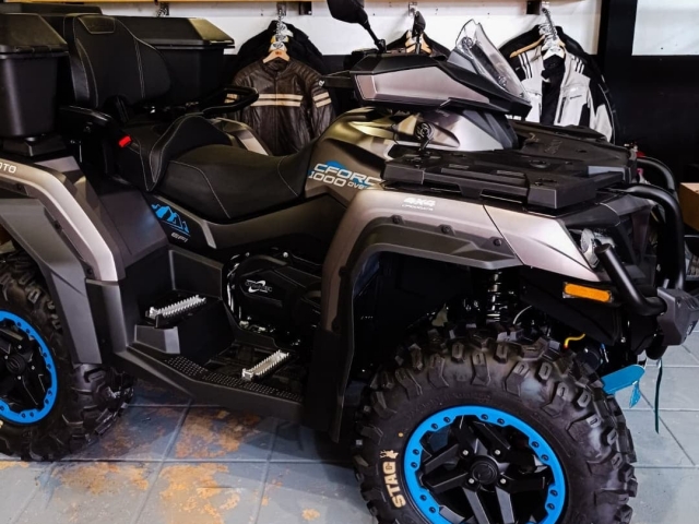  Quad preparato per la rotta 