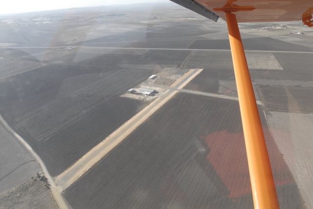  Ansichten des Flugplatzes